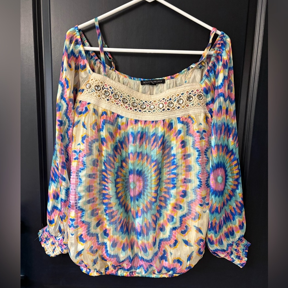 Boston Proper Embellished Off the Shoulder
Blouson Blouse Tie Dye Shimmery Boho